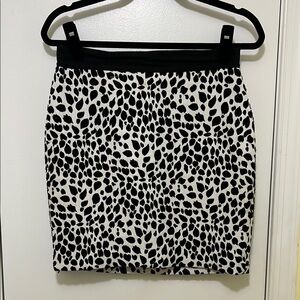 Ann Taylor Black and White Mini Pencil Skirt